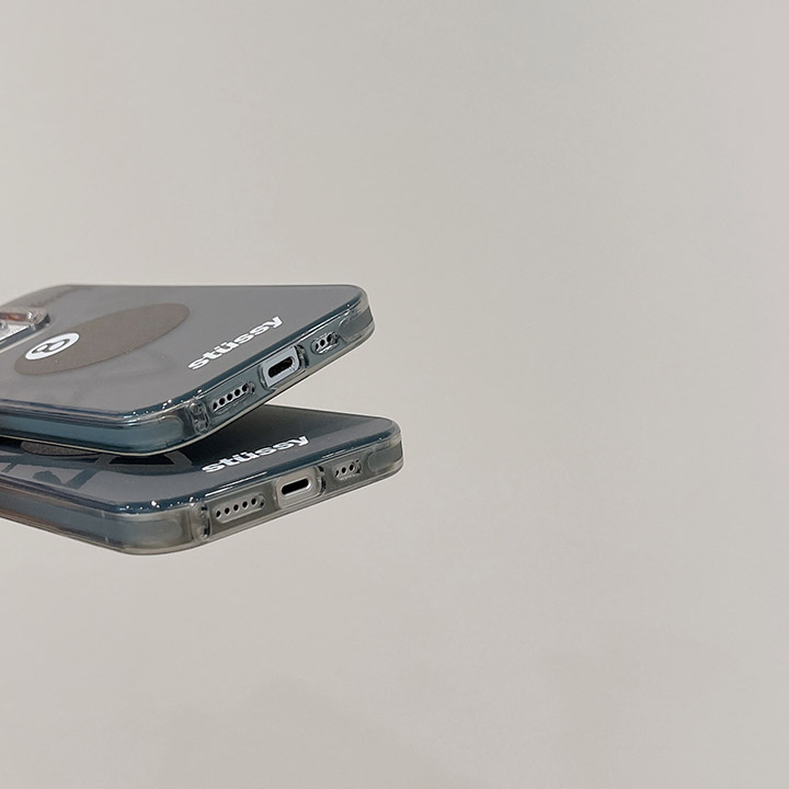 ブランド iphone15plus スマホケース 